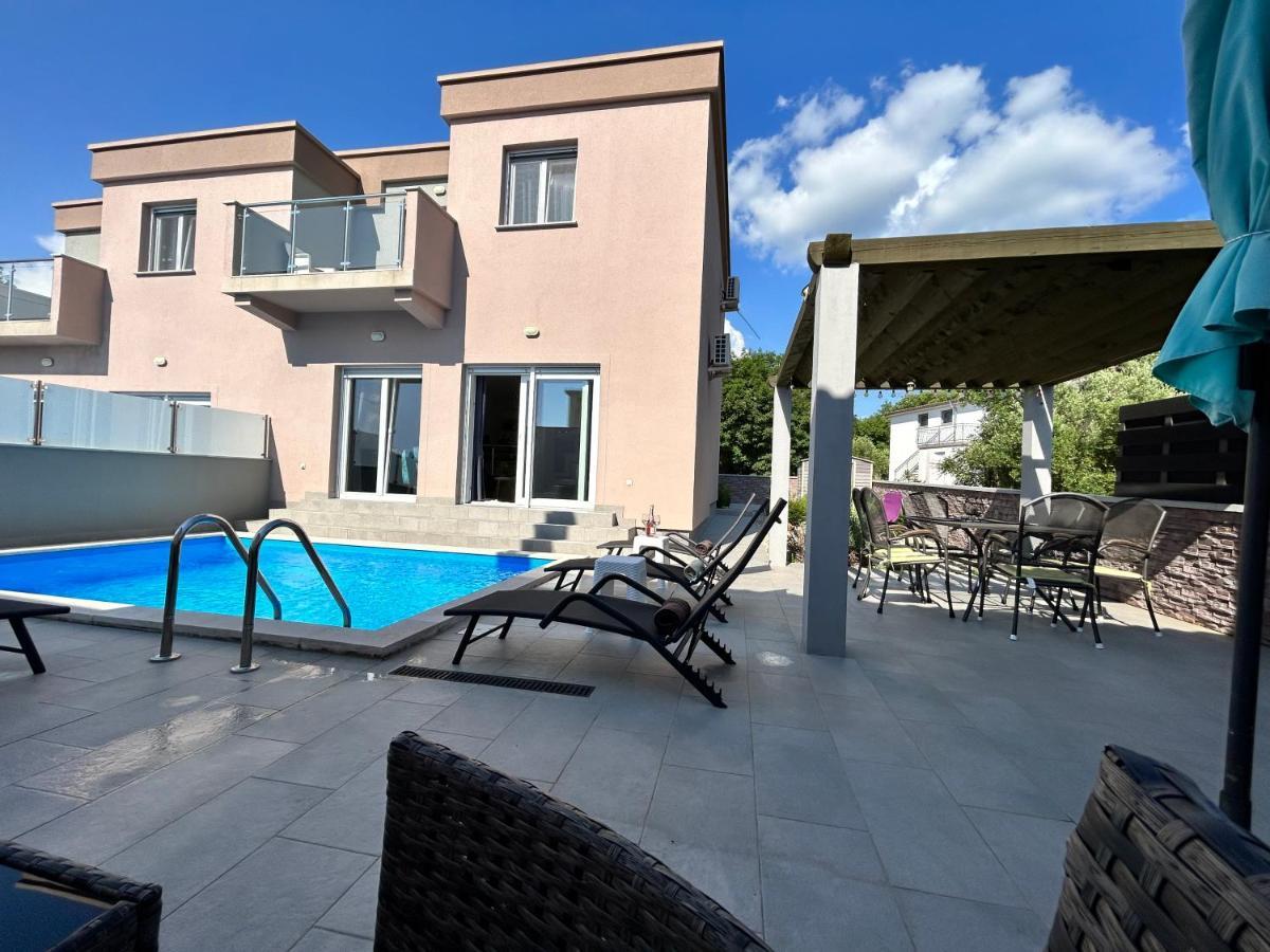 Holiday House "Sabine Green" Skrbčići Esterno foto